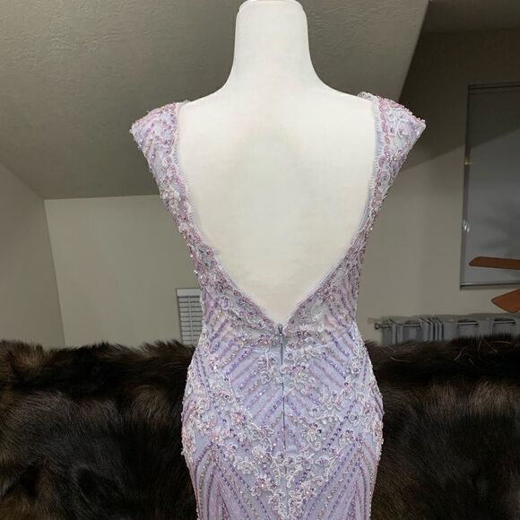 Gorgeous  Custom Embroidered Floral Lace With Beads & Sequins Fishtail Gown - Picture 4 of 15